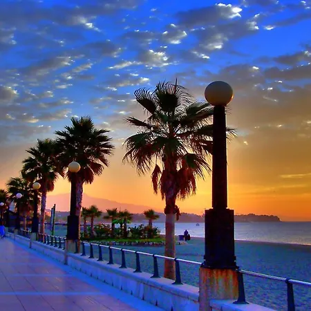 Maite Apartment-coastal Refuge Next To The Daire Estepona
